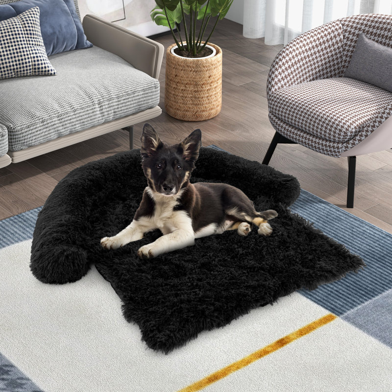 Arrigo Carpet Pet Bed, 18cm H x 112cm W x 101cm D, Black