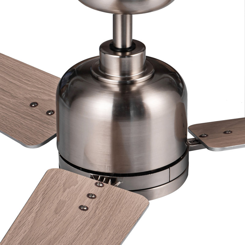 Ventilateur de plafond 48 po avec lumière Lowe, Nickel brossé, Blanc
