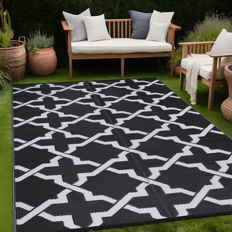 Aldo Indoor / Outdoor Rug, Rectangle 6' x 9'