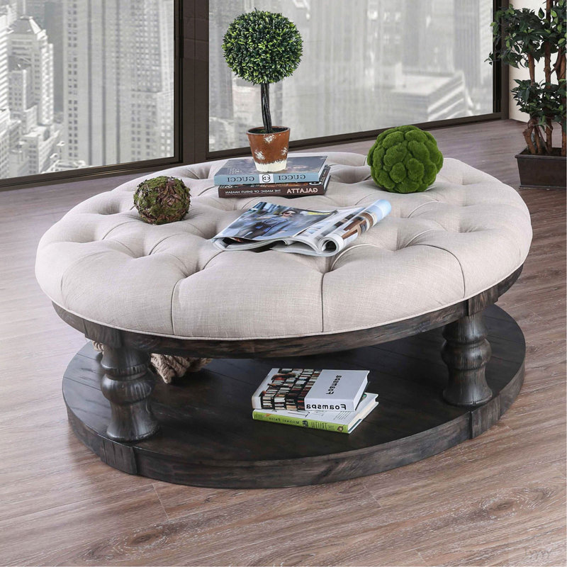 Table basse ronde en bois de style rustique avec pieds gris tournés et tablette ouverte