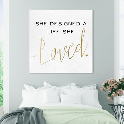 «She Designs Gold» par Oliver Gal, reproduction d'art textuel sur toile