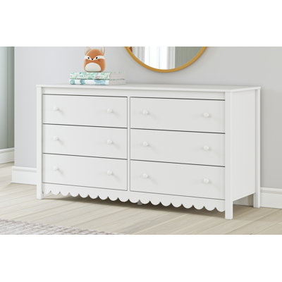 Patricia 60.75'' W 6 - Drawer Dresser