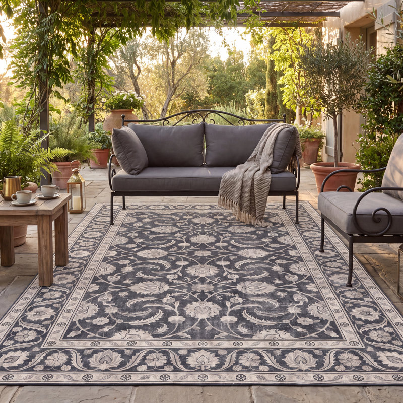 Tapis Remington traditionnel à motif floral intégral gris ivoire beige, lavable en machine, antidérapant, à poils courts, pour intérieur et extérieur, adapté aux animaux domestiques, idéal pour le salon, la chambre, la salle à manger, l'entrée, le corridor ou le bureau.