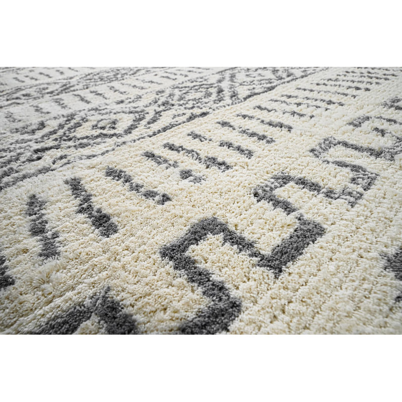 Maya Moroccan Indoor Rug, Rectangle 2' x 3'4"