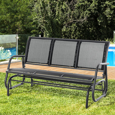 Banc à bascule d'extérieur 3 places avec filet respirant, structure en métal noir, glissement fluide, idéal pour balcon, jardin, 150,8 cm L, 74,9 cm l, 85,1 cm H, capacité de 300 kg.