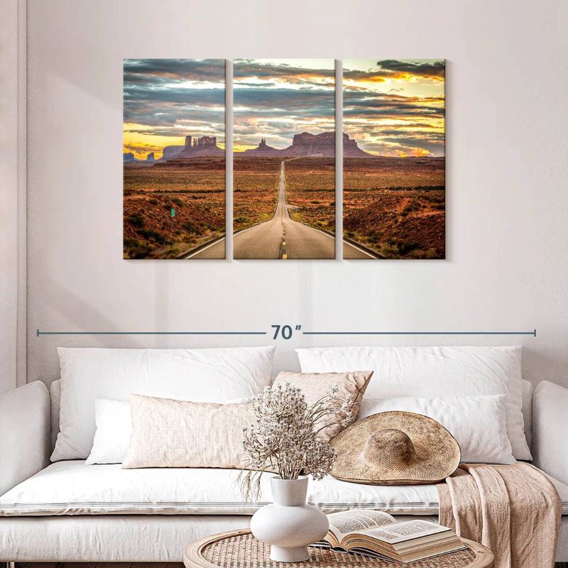 Mehar Monumental, 28" H x 45" W