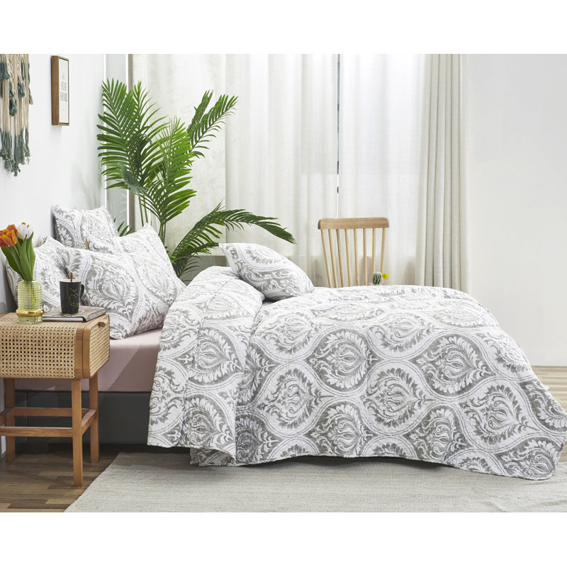California King Gray Microfiber Reversible Damask Quilt Set