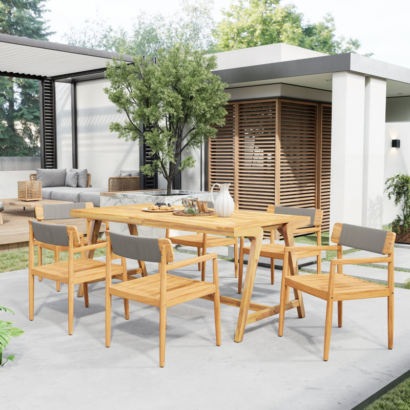 Élégance dans les repas d'extérieur en bois d'acacia de style européen pour les rassemblements de patio