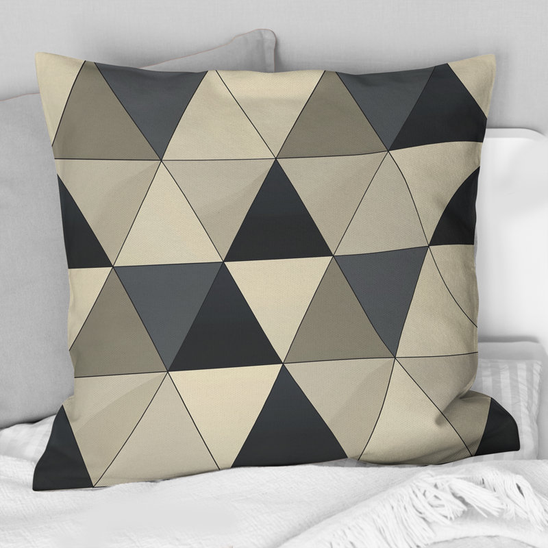 Coussin Black Greytriangle - Mid-Century, H 16 po x l 16 po