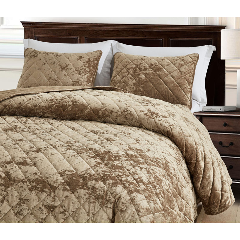 Lux Tan Velvet Queen Quilt Set with Diamond Stitching