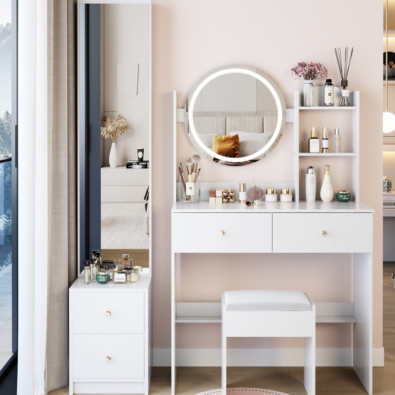 Habillage blanc blanc de conception américaine: miroir à DEL 3 couleurs tactile de 17 po de diamètre, armoire à miroir pleine grandeur et tabouret rembourré avec grande armoire de rangement, coiffeuse à luminosité réglable