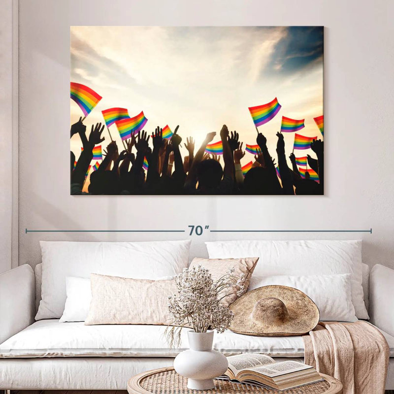 Khyia LGBT, H 34 po x l 51 po
