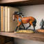 Figurine de cheval de résine en résine peinte sculpture de poney chevalier brun brun