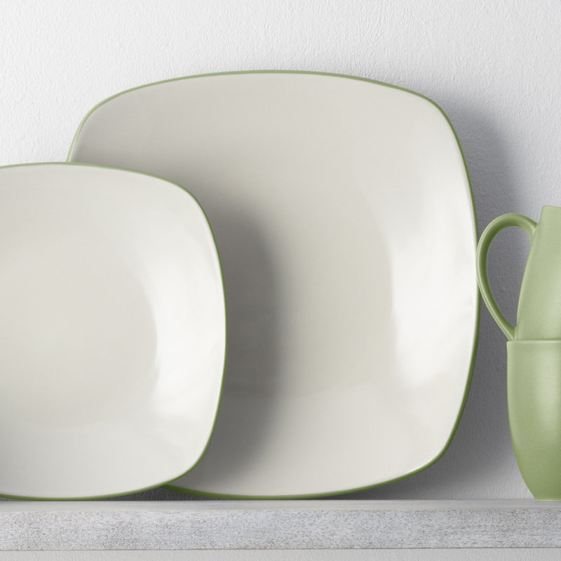 Assiettes à salade carrées Noritake Colorwave, 8 1/4 po, Pomme