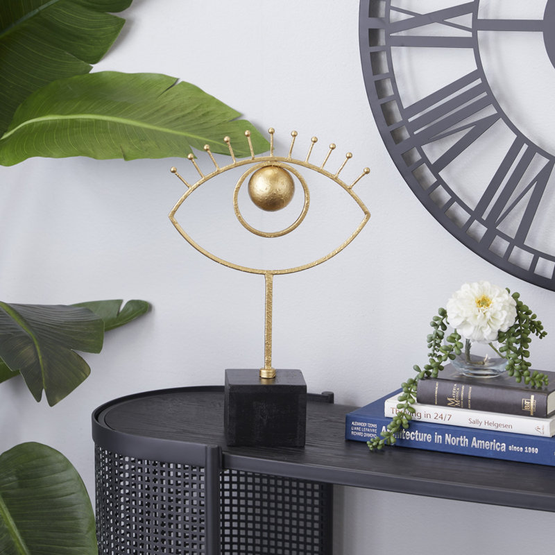 Sculpture abstraite contemporaine en bois doré Cosmoliving par Cosmopolitan