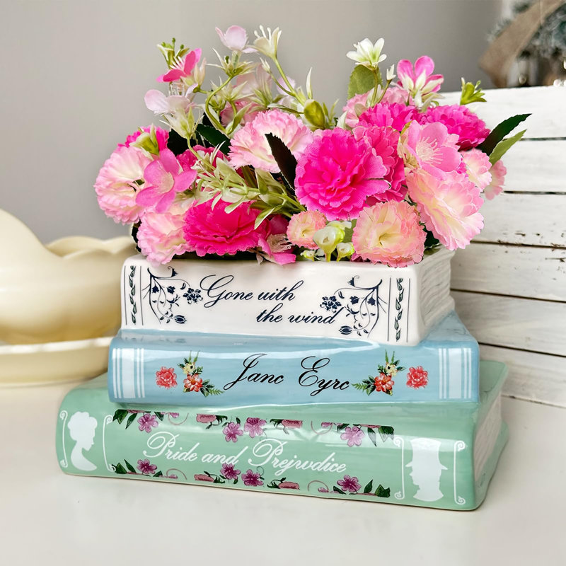 Ceramic / Porcelain Decorative Urns & Jars