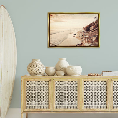«Sunset & Surf Landscape», toile flottante encadrée dorée par Sissi et Seb