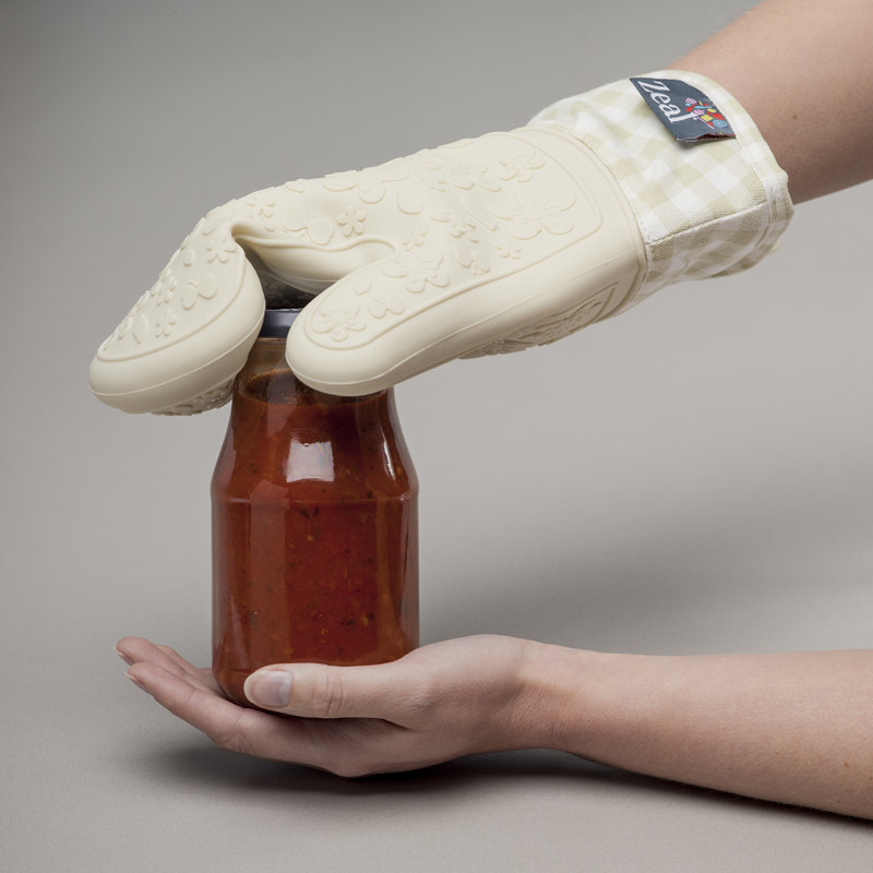 Zeal Oven Mitt, Cream