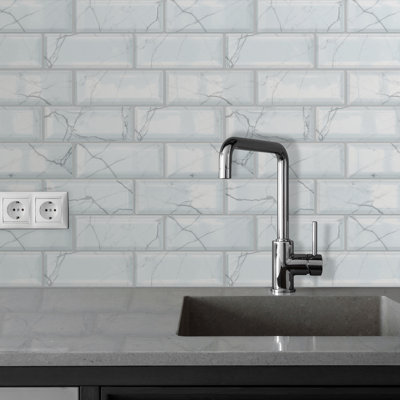 15cm W x 30cm L Vinyl Peel and Stick Subway Tile