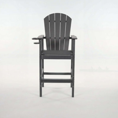Chaise Adirondack en PEHD à hauteur de bar avec porte-gobelet, mobilier d'extérieur toutes saisons pour le confort et la durabilité
