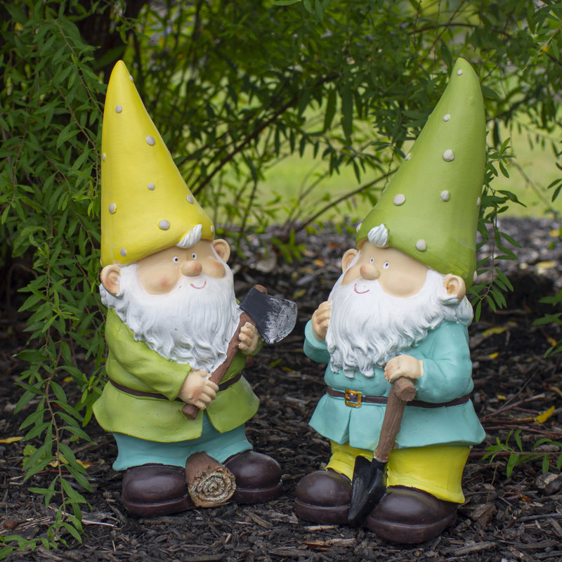 Statues de jardin gnome vertes et jaunes