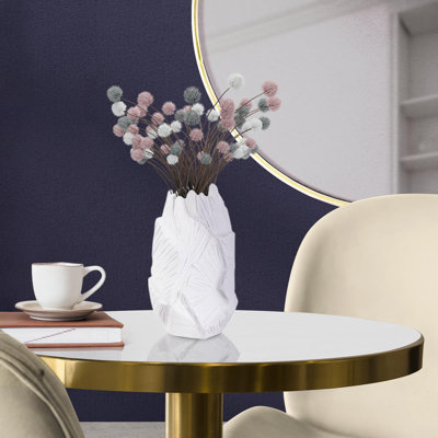 Vase abstrait abstrait en orme blanc