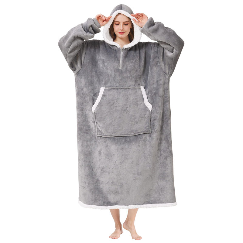 Gavrilin Throw Blanket, Light Grey