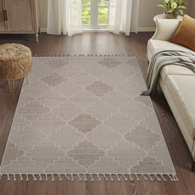 6' X 9' Trellis Indoor / Outdoor Area Rug, Rectangle 6'7" x 7'9"