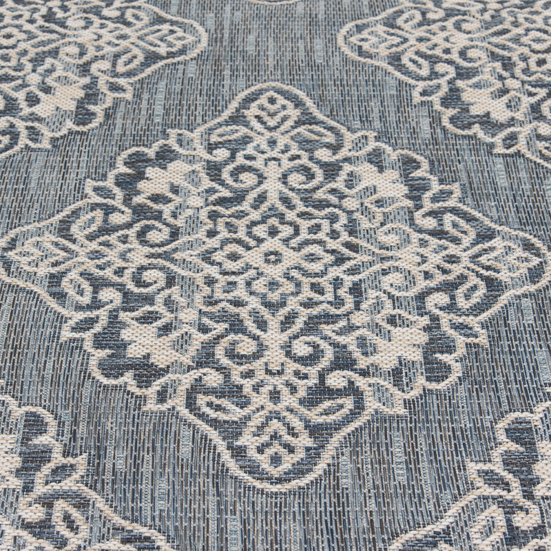 Damask Indoor / Outdoor Rug, Rectangle 7'10" x 9'10"