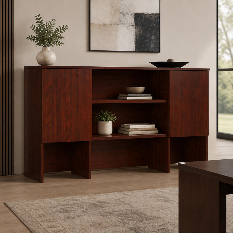 Hutch, Red finish