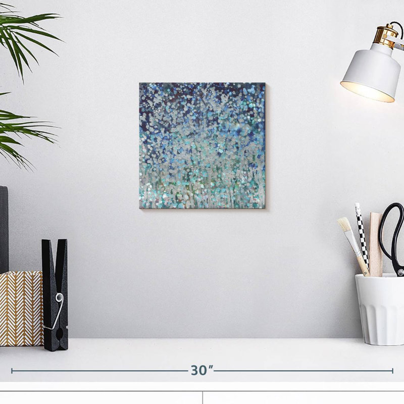 Avery Starlight Rain, 10" H x 10" W