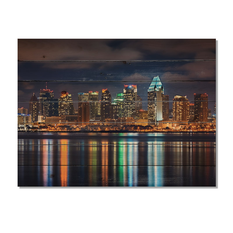 «Montreal Skyline At Night On», reproduction sur bois, H 30 po x l 40 po x P 0,78 po