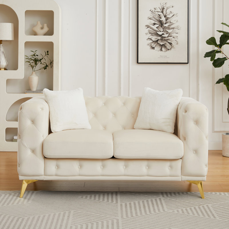 61,25 - Canapé Chesterfield beige pour le salon