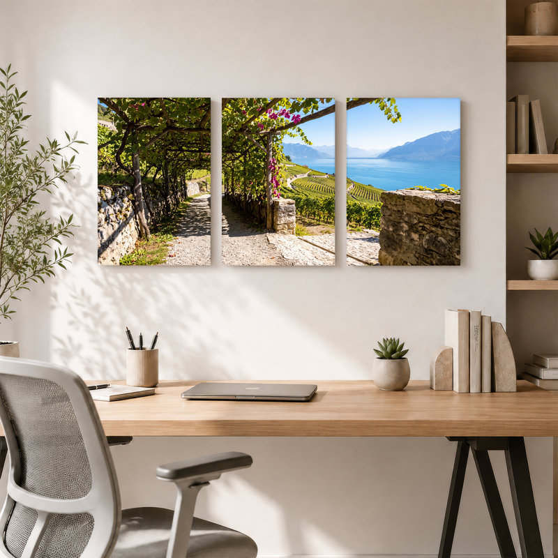 «Vineyard Trellis Path donnant sur le lac bleu et ensemble de 3 toiles», 24"H x 16"W x 3pcs