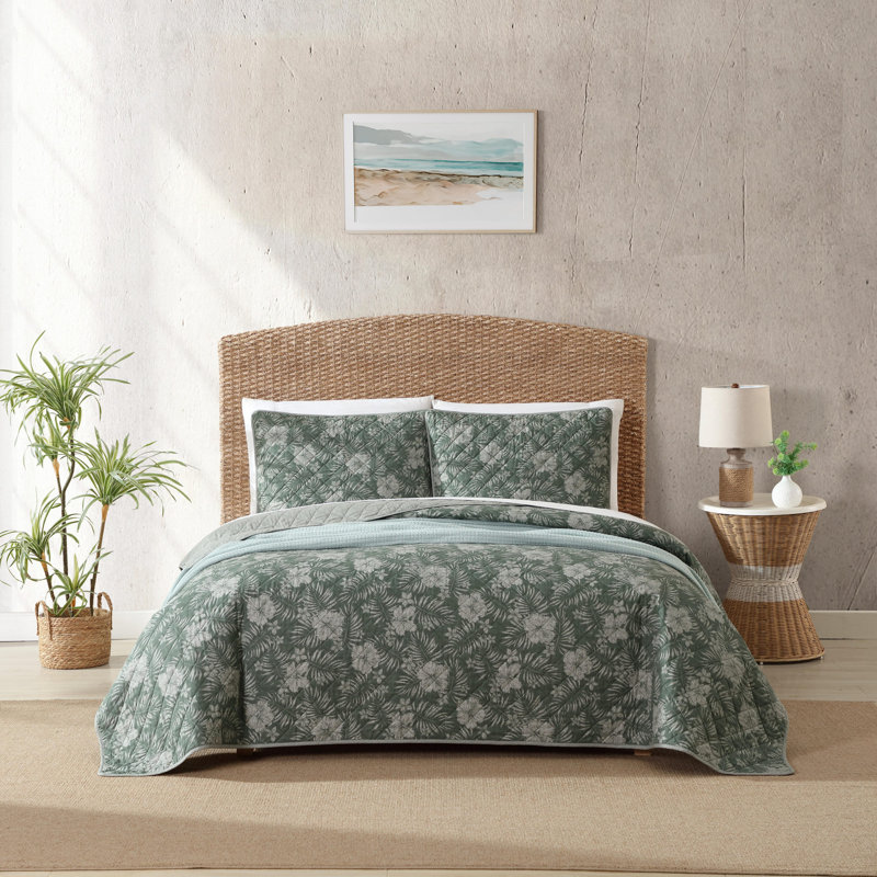 Hibiscus Jungle Green Cotton Reversible Twin Quilt Set