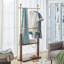 Portemanteau en acier inoxydable doré, portemanteaux en bois de couleur noyer double, hauteur de 68,9 pouces