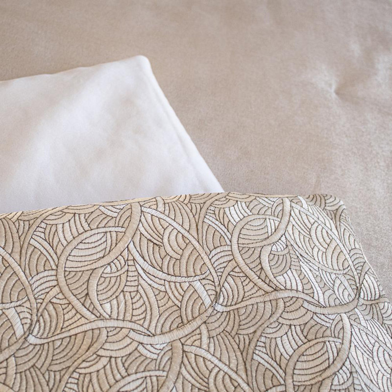 La Sirene Hand Woven Blanket, Soft Gold