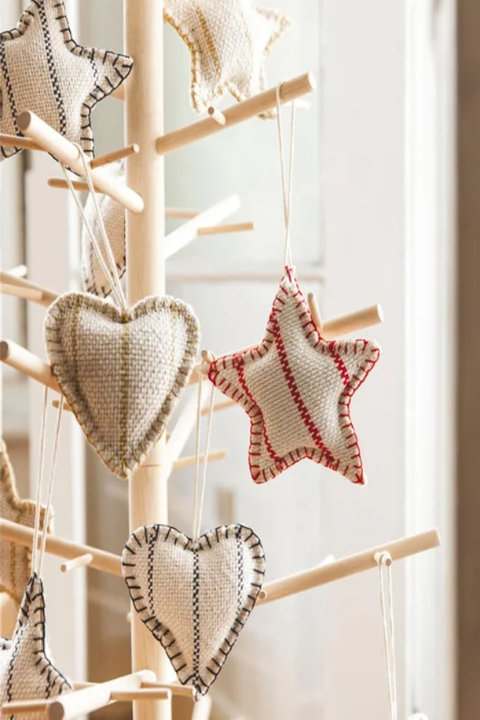 Ornaments & Tree Décor