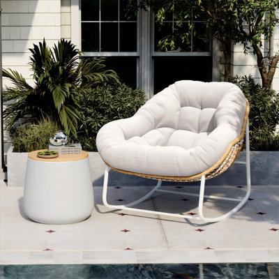 Cadynce Outdoor Chair