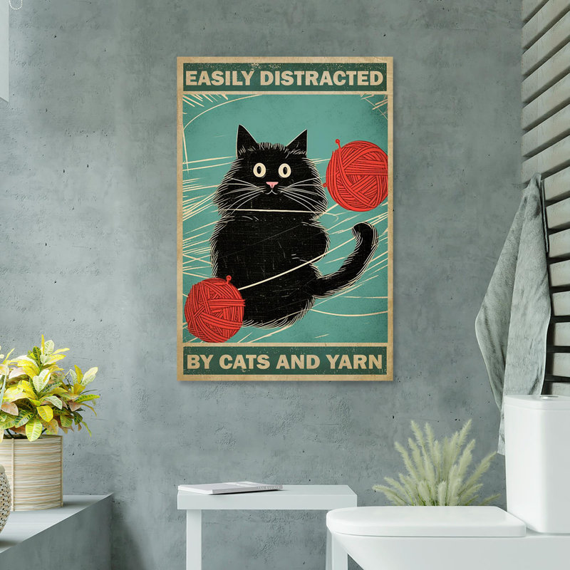 «Easily Distract By Cats and Yarn», impression sur toile tendue, L 24 po x H 36 po