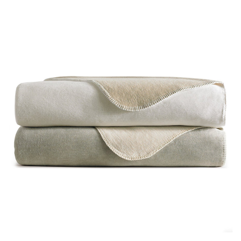Alta Blanket, Queen, White / Linen