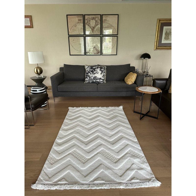 Tivan Indoor / Outdoor Rug, Runner 2'7" x 7'3"