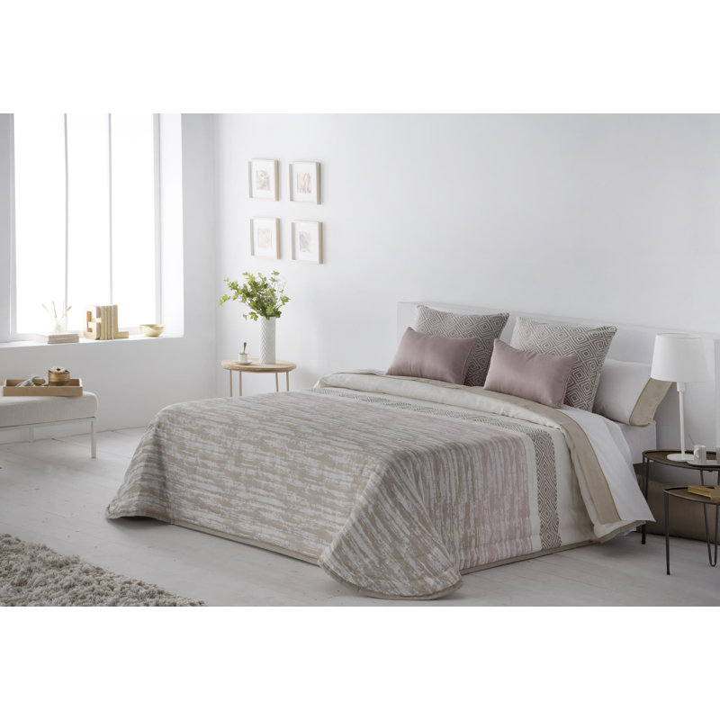 Canale Microfibre Bedspread, 205 x 270 cm, Pearl
