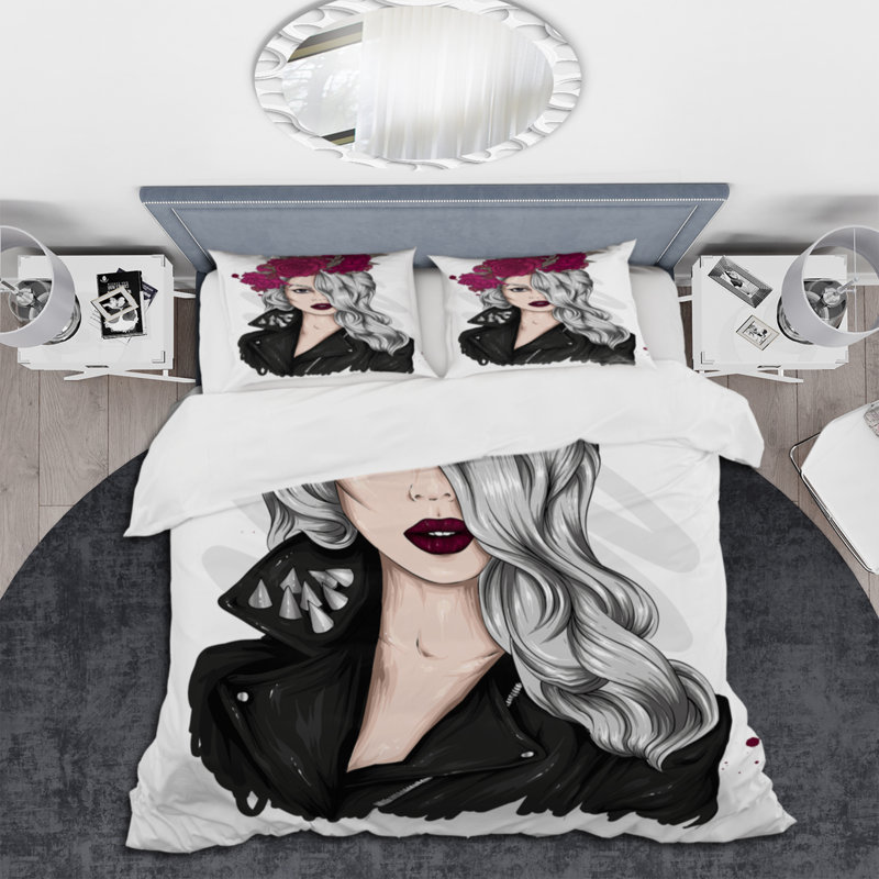 Portrait Of A Young Woman With Red Flower Wreath - Modern Duvet Cover Set - Microfiber Polyester