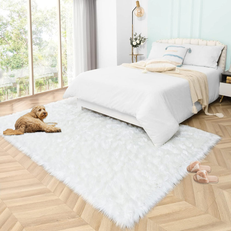 Furry Rug Faux Fur Sheepskin Area Rugs,Cream White High Pile Floor Carpets For Bedroom Shag Plush Carpet, Rectangle 6’ x 9’