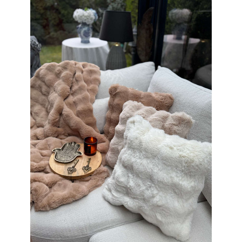 Housse de coussin lavable à la machine, couleur crème, 19,7 po x 19,7 po | 100% polyester, tissu durable et doux | Parfait pour le salon, la chambre à coucher et les espaces extérieurs | Facile d'entretien et décoration élégante