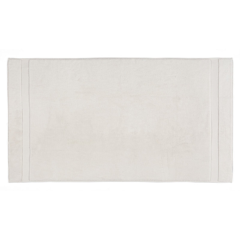 Luxurious Bath Towel, Cream Color, 27.6 x 55.1 inches | 80% Cotton / 20% Bamboo, 19.4 oz per sq yd | Ultra-Soft, Highly Absorbent, Quick-Drying | Perfect for Spa, Home, and Travel | Gentle Care Instructions