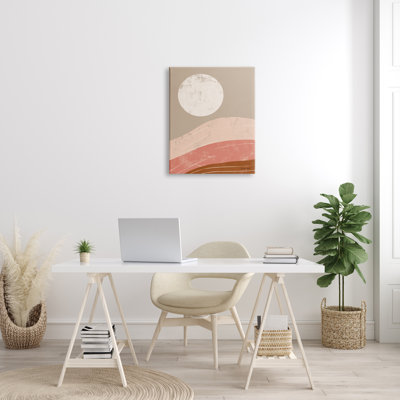 «Desert Sun Over Abstract Mountain Landscape» en terre cuite, art mural par Becky Thorns
