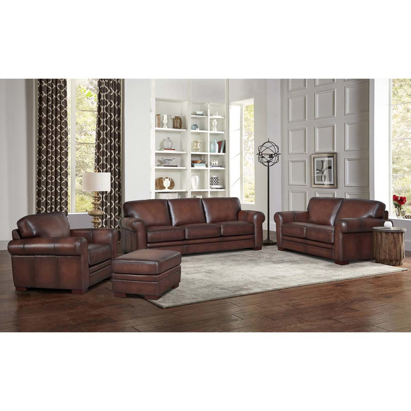 Cuir - confortable avec rembourrage en mousse. Blocs de coin collés. Revêtement. Accoudoirs roulés. Ressorts ensachés de 70 po de longueur x 39 po de largeur. Fabrication à contreventement en L. L 40 po x H 35 po