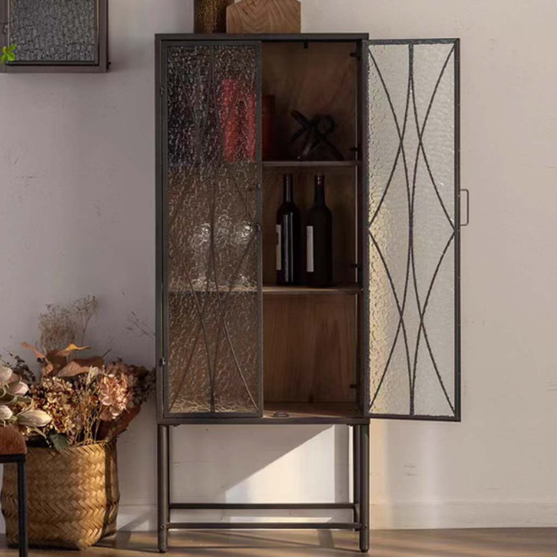 Bibliothèque noire avec portes en verre
